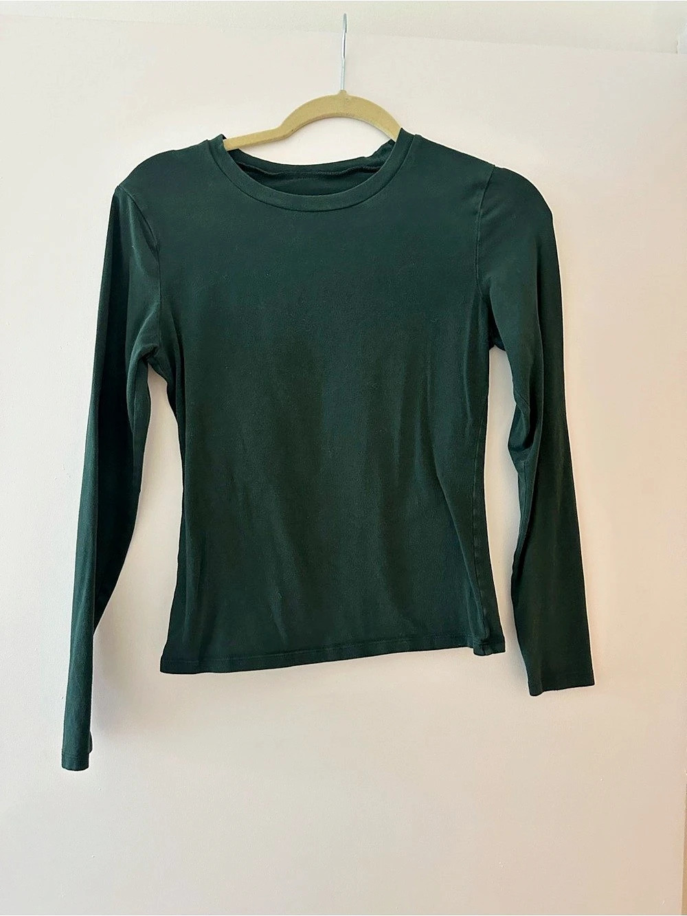 Abercrombie & Fitch A&F Essentials Long Sleeve Crew Tee Green Small
